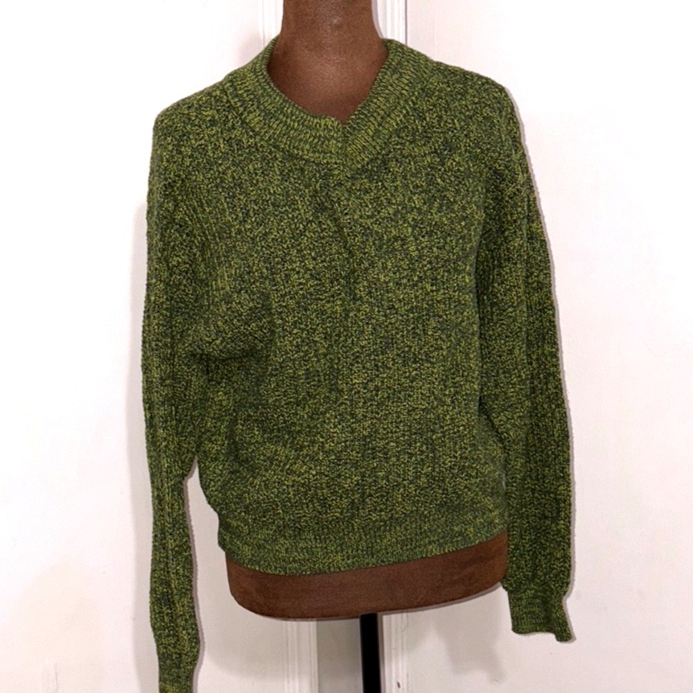 Universal Thread Green Knit Sweater
